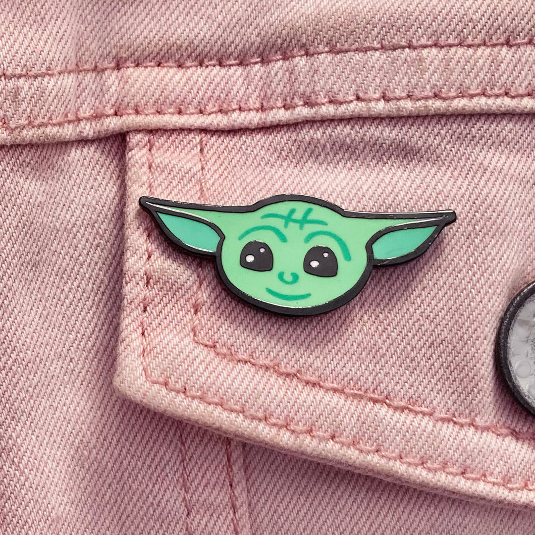 Fan art baby Yoda enamel pin inspired by Star Wars