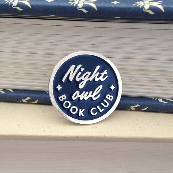 Reader's Club Pin - Book Lover